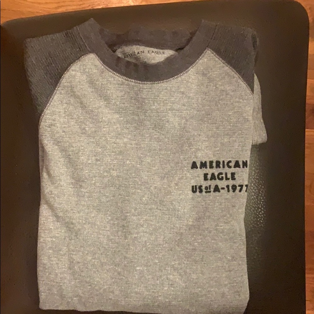 American Eagle Men’s Small Sweater